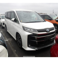 Toyota Noah SZ Pearl 2022
