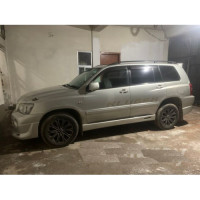 Toyota Kluger 2001
