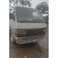 Toyota Hiace 2003