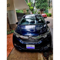 Honda Grace 2017