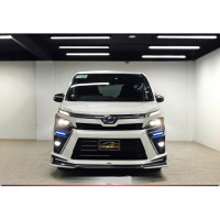 Toyota Voxy 2020
