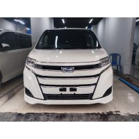Toyota Noah Hybrid 2021 2-Door Power