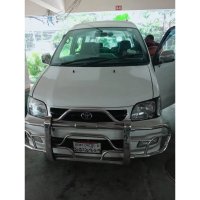 Toyota Noah 2005 White