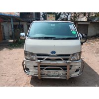 Toyota Hiace GL 2011